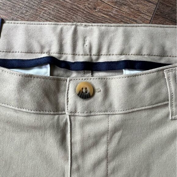NWT French Toast Khaki Women’s Chino Shorts Sz 14 - Picture 8 of 12